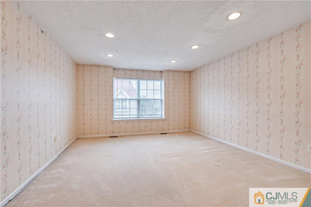 4 Prestwick Way, Unit 4 Edison, NJ 08820 - Photo 18 of 27 Gallery Image 18