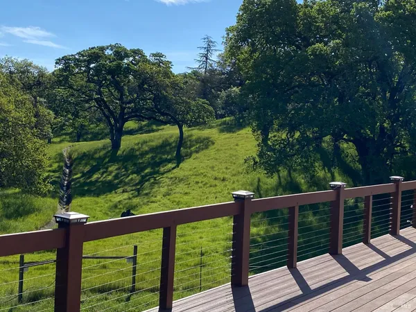$1,070,000 | 6271 Meadowstone Drive, Santa Rosa, CA 95409