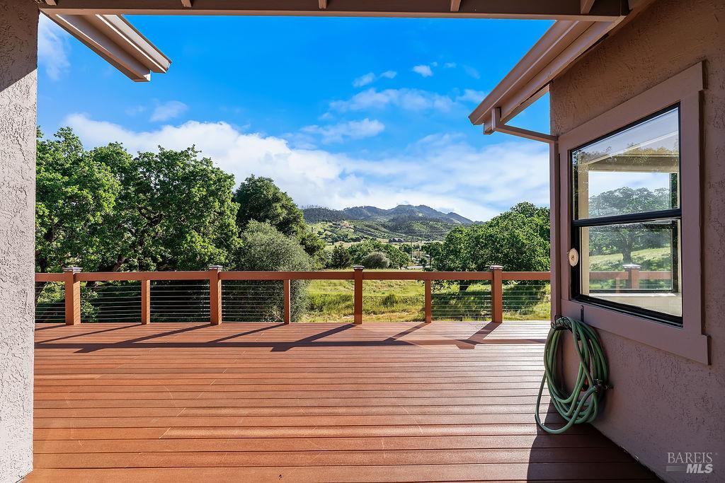 6271 Meadowstone Drive Santa Rosa, CA 95409 - Photo 21 of 24 a view of a balcony with chairs
