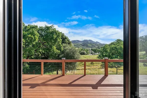$1,070,000 | 6271 Meadowstone Drive, Santa Rosa, CA 95409