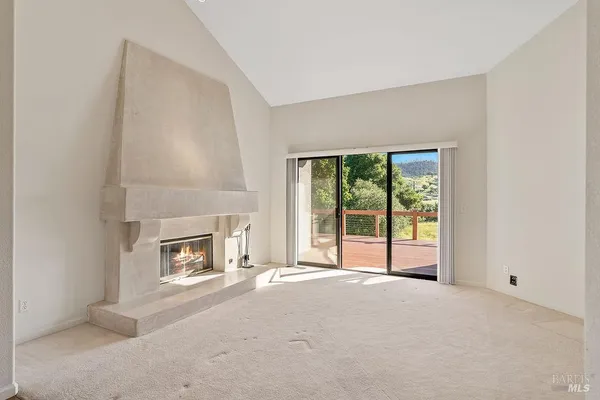 $1,070,000 | 6271 Meadowstone Drive, Santa Rosa, CA 95409