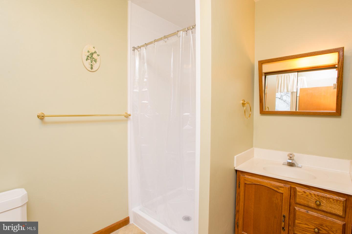 1247 Irma Road Warminster, PA 18974 - Photo 14 of 25 Gallery Image 14