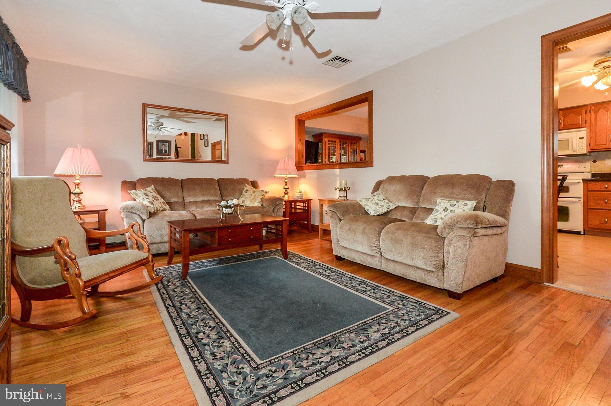 1247 Irma Road Warminster, PA 18974 - Photo 8 of 25 Gallery Image 8