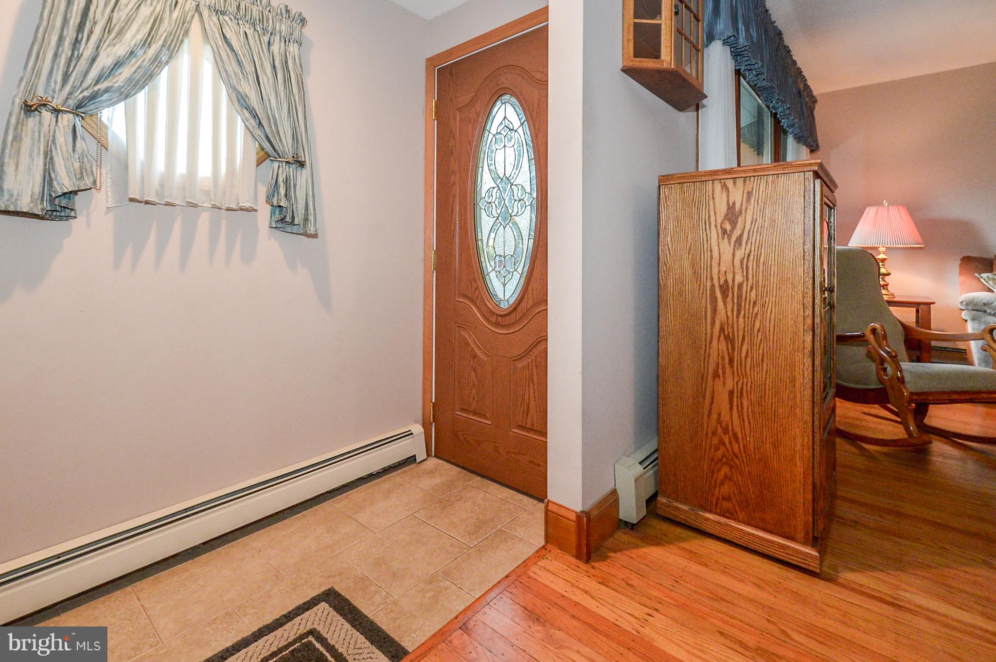 1247 Irma Road Warminster, PA 18974 - Photo 10 of 25 Gallery Image 10
