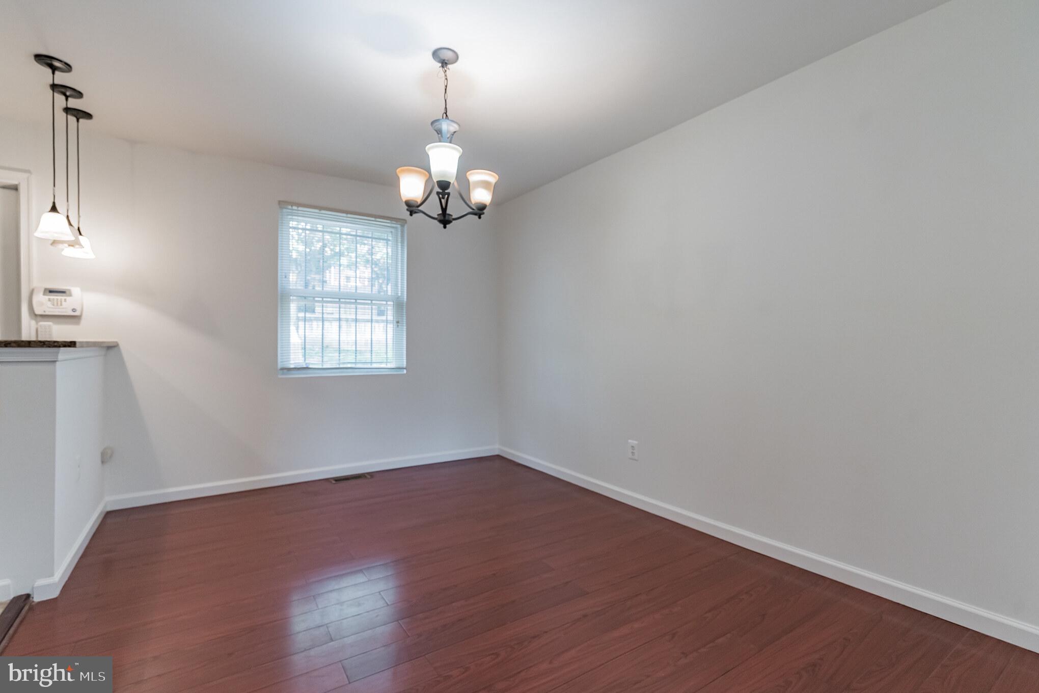 4615 Hillside Road Southeast Washington, DC 20019 - Photo 6 of 32 Dining Room