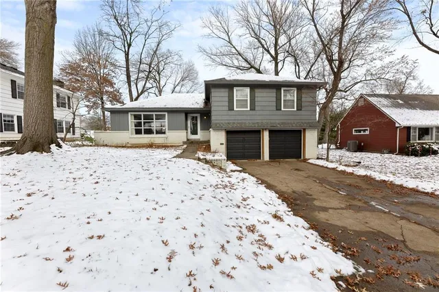 $409,900 | 5600 West 63rd Terrace, Mission, KS 66202