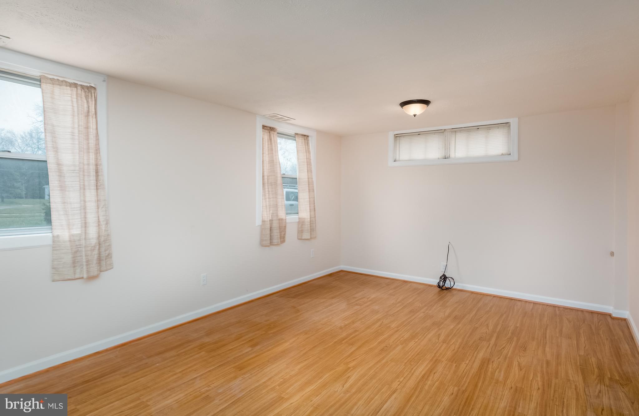 8500 Charlton Road Randallstown, MD 21133 - Photo 20 of 29 Family Room