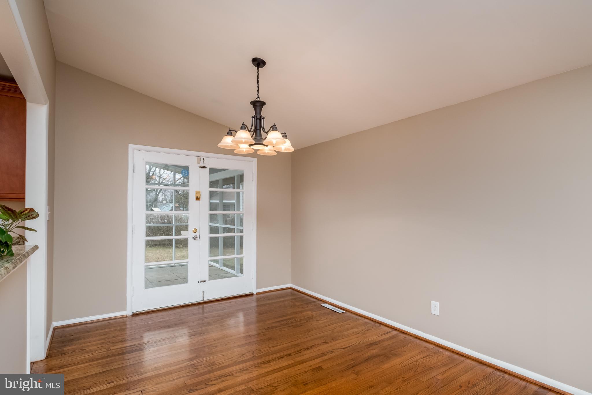 8500 Charlton Road Randallstown, MD 21133 - Photo 8 of 29 Dining Room