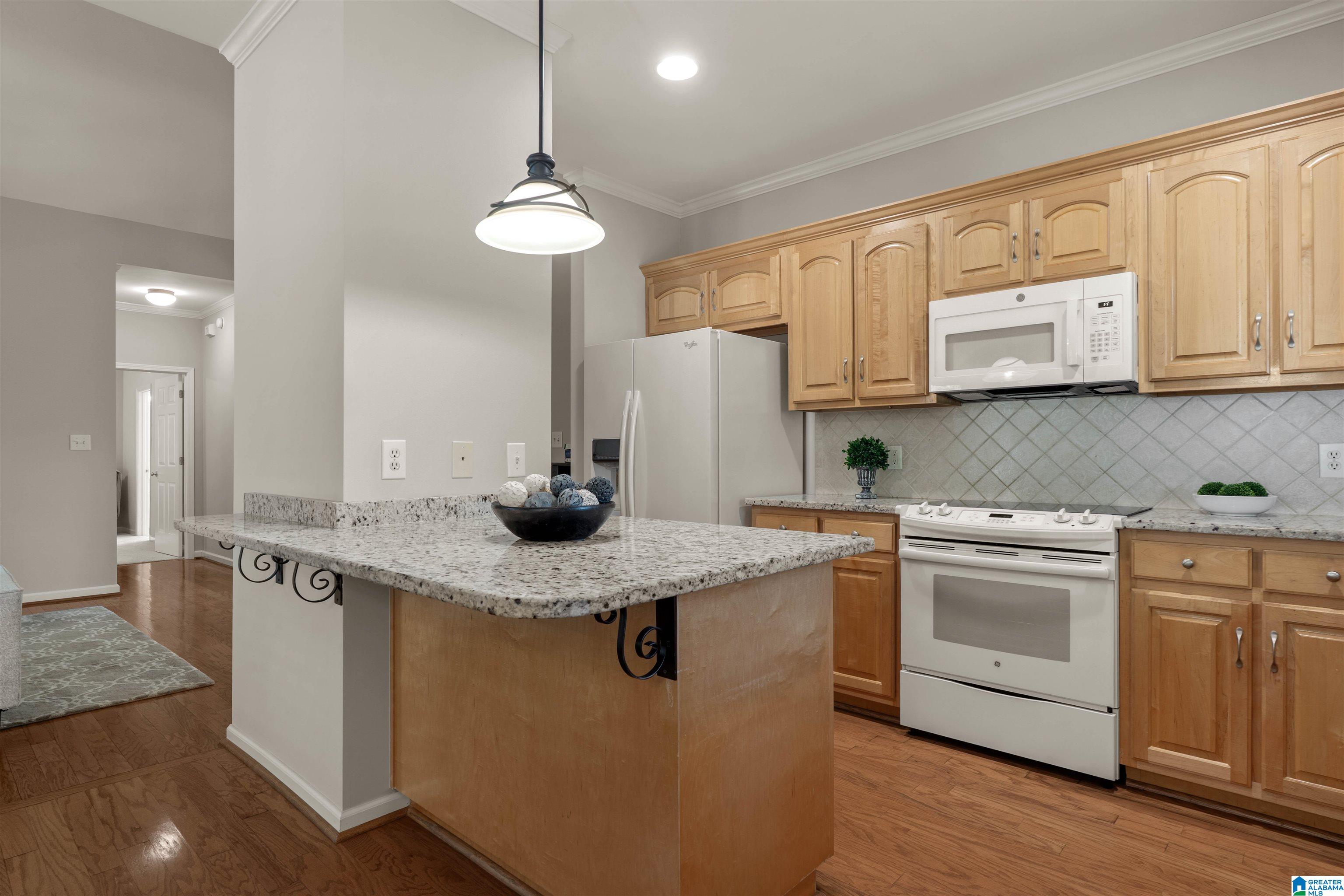 203 Beaver Crest Pelham, AL 35124 - Photo 12 of 35
