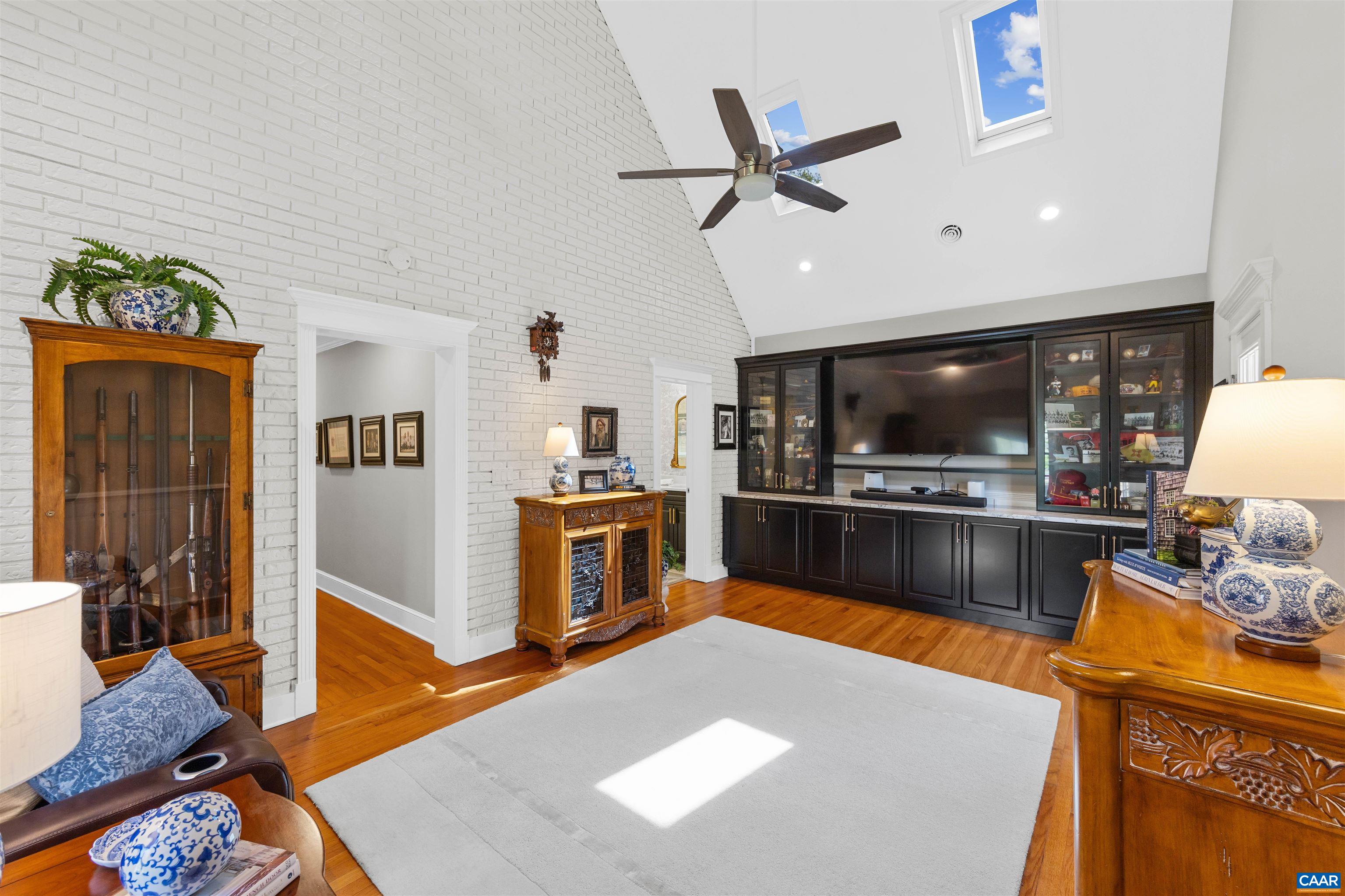 155 Ivy Ridge Road Charlottesville, VA 22901 - Photo 22 of 49