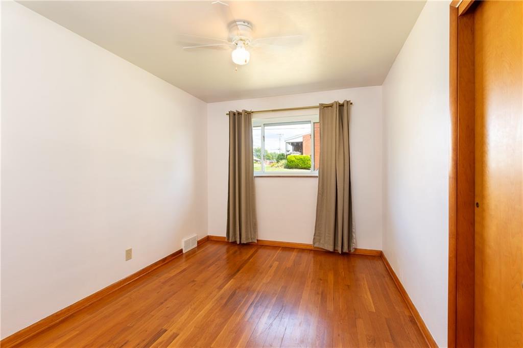 625 McGovern Road Houston, PA 15342 - Photo 11 of 22 Gallery Image 11