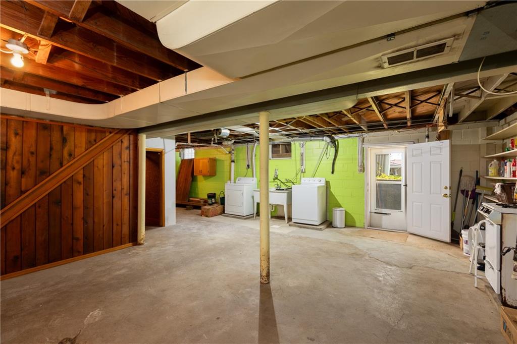 625 McGovern Road Houston, PA 15342 - Photo 15 of 22 Gallery Image 15