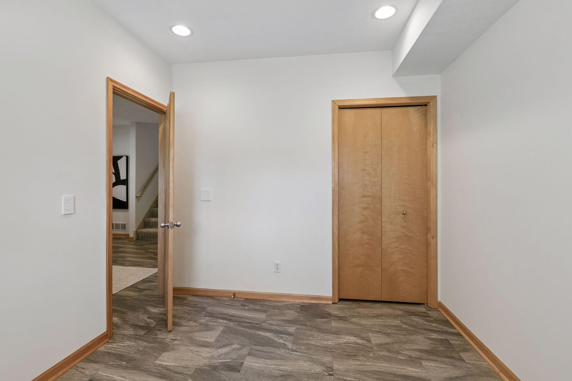 1728 Trail Road Mendota Heights, MN 55118 - Photo 51 of 69 Gallery Image 51