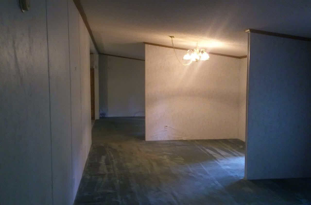 9480 East Mt Morris Road Davison, MI 48423 - Photo 9 of 21 21213672-8.JPG