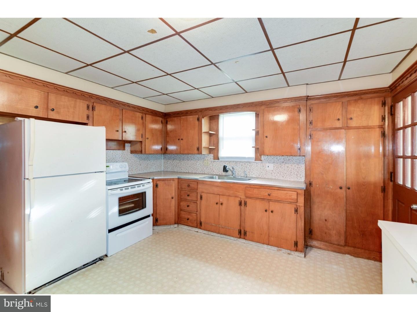 23 Dickinson Road Glassboro, NJ 08028 - Photo 6 of 23 Gallery Image 6