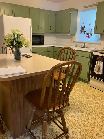 $107,000 | 402 Charles Street, Union City, IN 47390