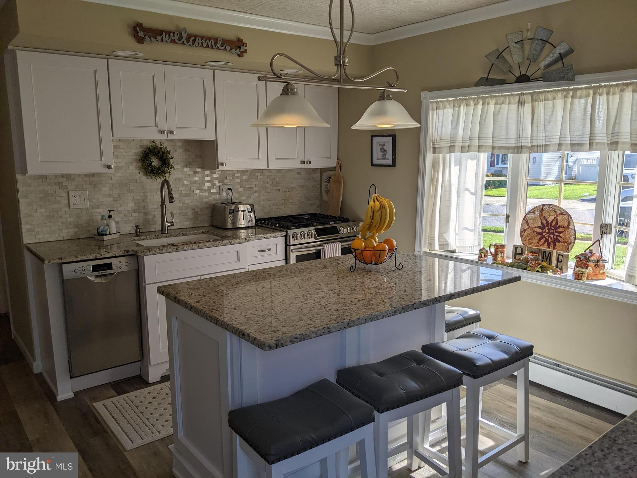 9231 Treaty Road Philadelphia, PA 19114 - Photo 8 of 46 Gallery Image 8