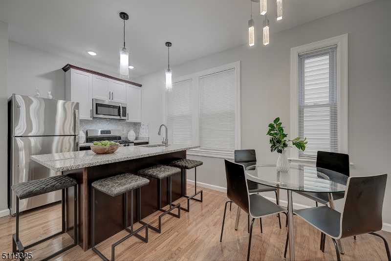 21 Wheeler Street, Unit 1 Montclair, NJ 07042 - Photo 4 of 25