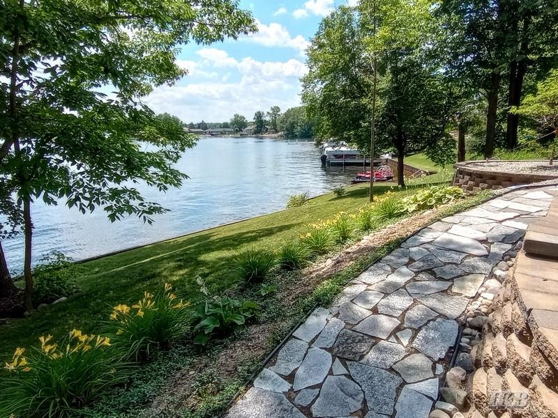 5124 Islanders Way Gladwin, MI 48624 - Photo 55 of 89