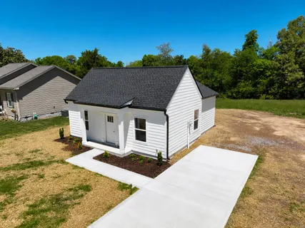 $220,000 | 130 Joe Tittsworth Street, Smithville, TN 37166