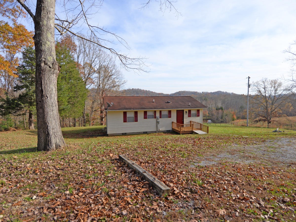 234 Evans Road Kingston, TN 37763 - Photo 2 of 12 a view of a house with a yard