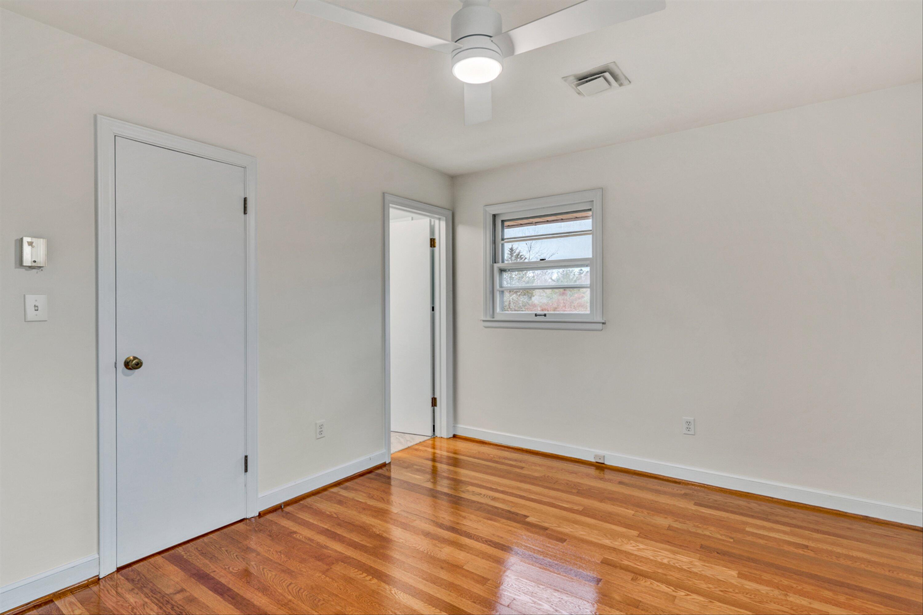 3263 Pitzer Road Roanoke, VA 24014 - Photo 12 of 20 Bedroom
