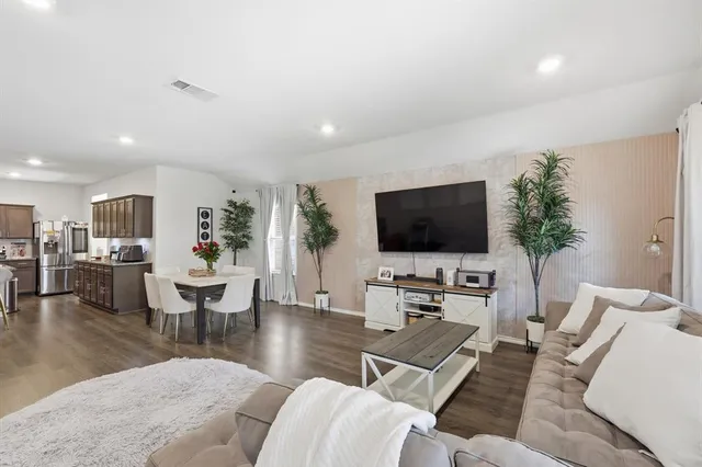 $389,000 | 3934 Dickinson Avenue, Aubrey, TX 76227