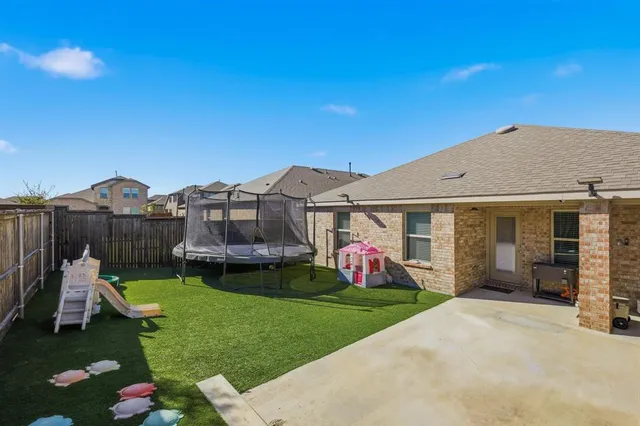 $389,000 | 3934 Dickinson Avenue, Aubrey, TX 76227