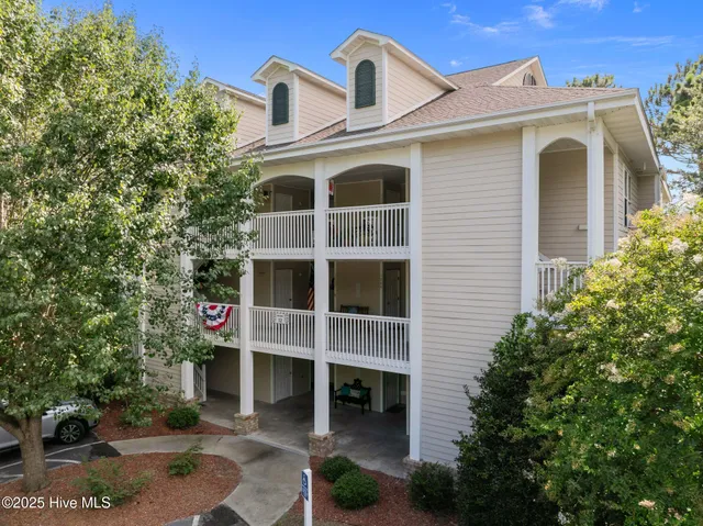 $329,000 | 3350 Club Villas Drive, Unit 1206, Southport, NC 28461
