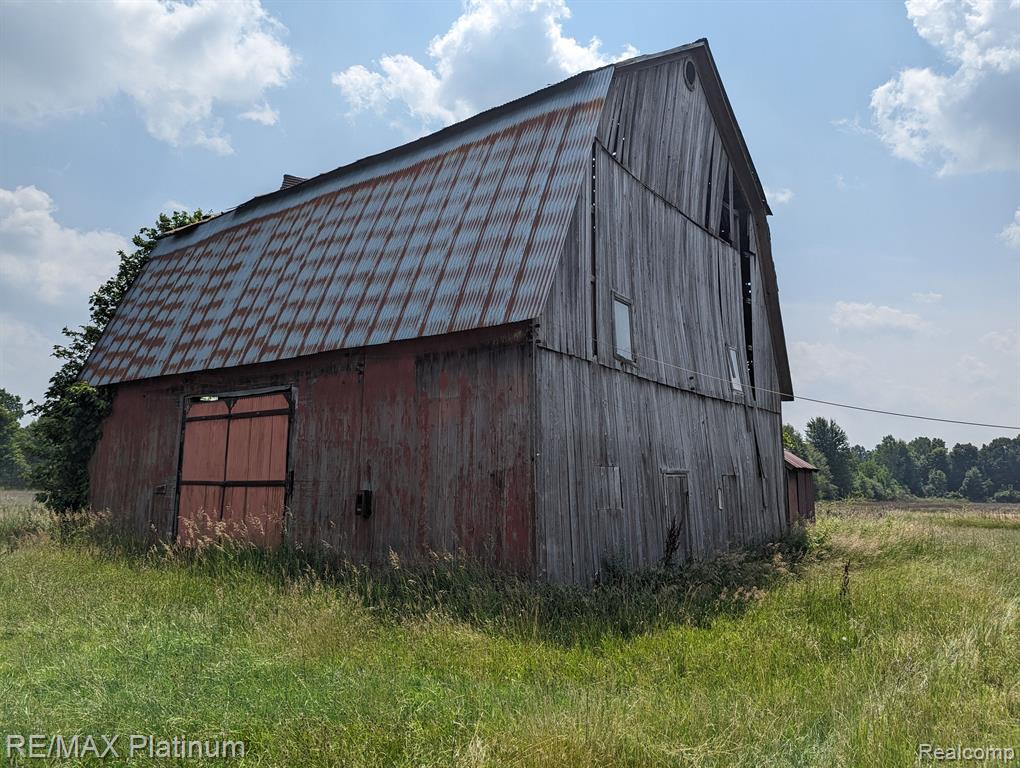27300 25 Mile Road Chesterfield, MI 48051 - Photo 2 of 21
