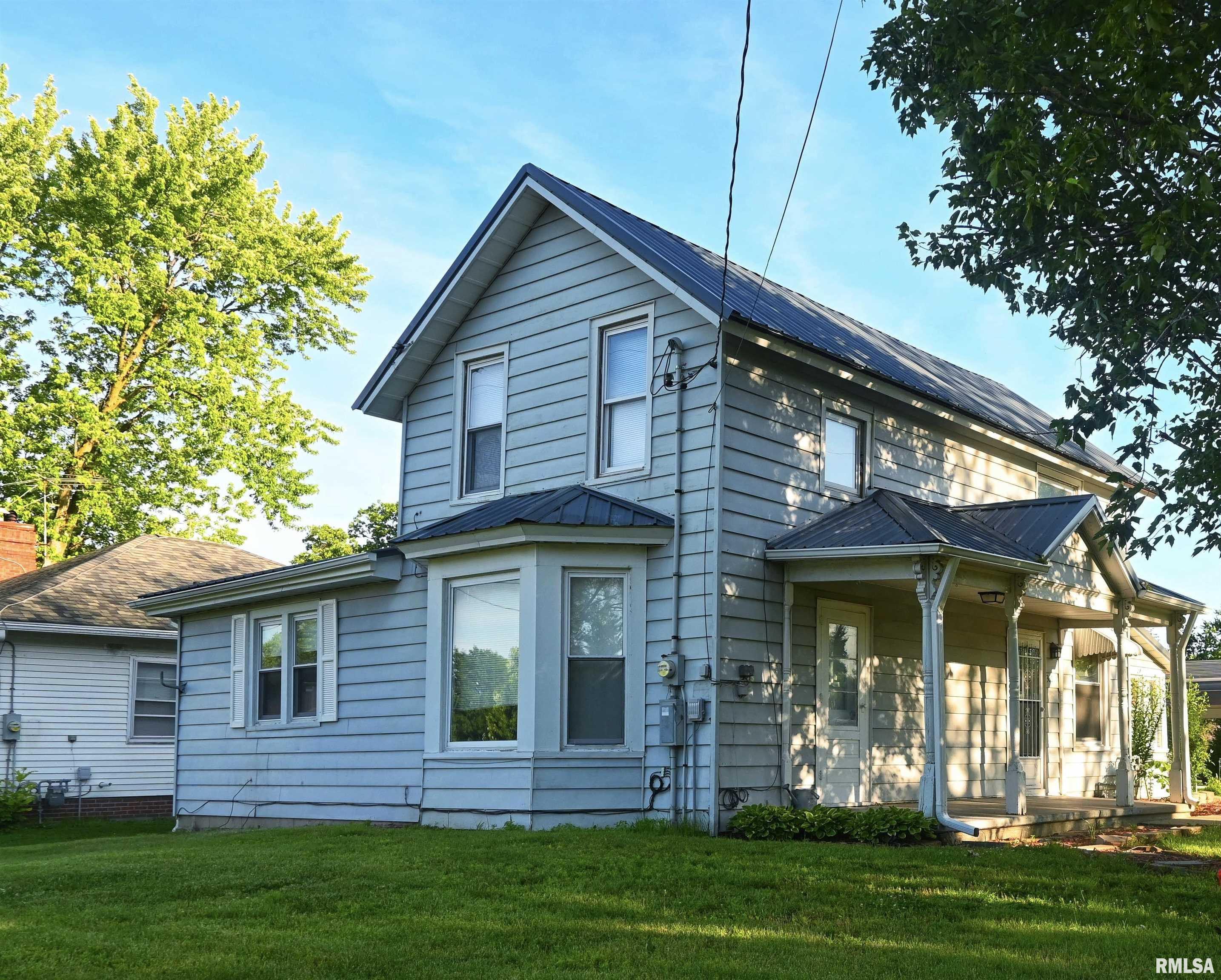 300 North Vermont Street Camp Point, IL 62320 - Photo 2 of 5 Gallery Image 2
