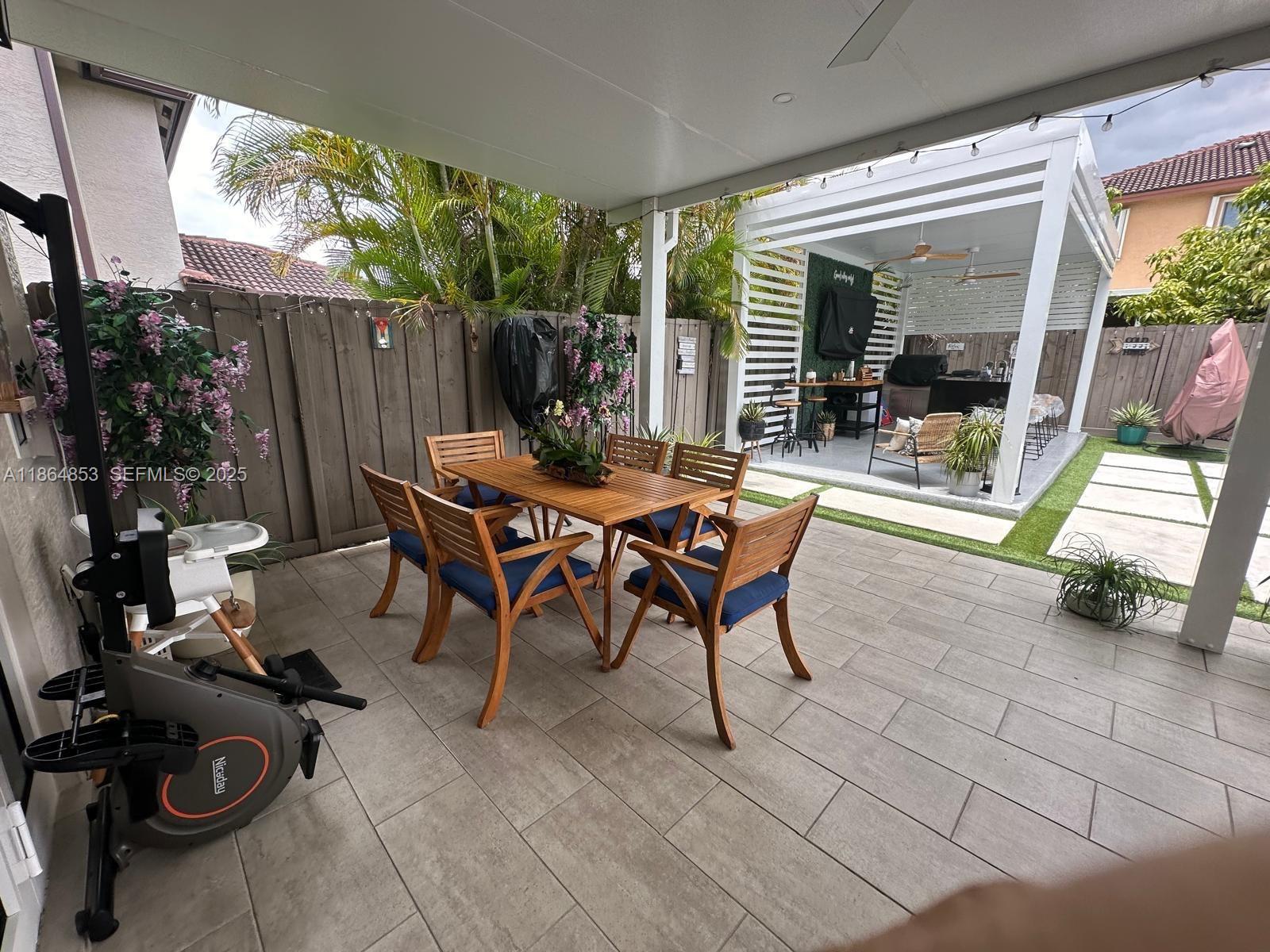 13430 Southwest 118th Place Miami, FL 33186 - Photo 16 of 47