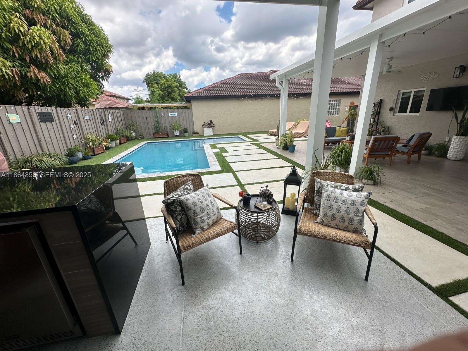 13430 Southwest 118th Place Miami, FL 33186 - Photo 24 of 47