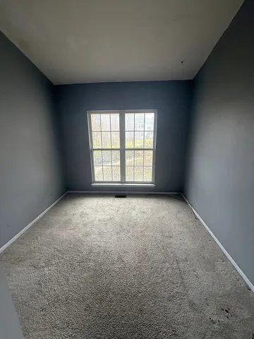 $289,900 | 533 Farmhill Circle, Wauconda, IL 60084