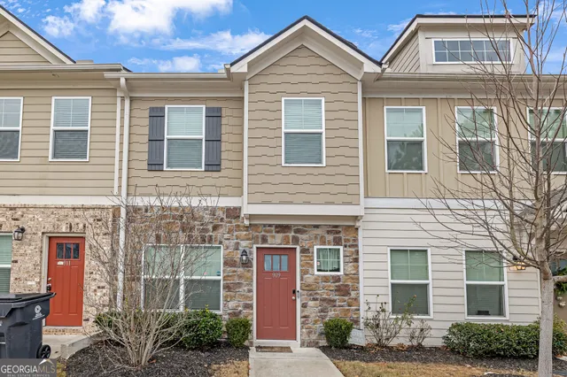 $2,200 | 909 Ambient Way, Atlanta, GA 30331