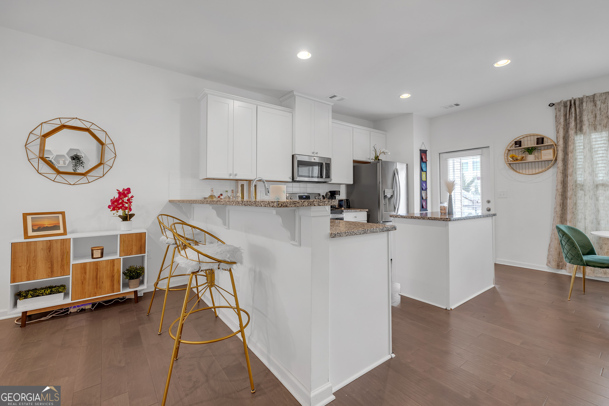 909 Ambient Way Atlanta, GA 30331 - Photo 8 of 31