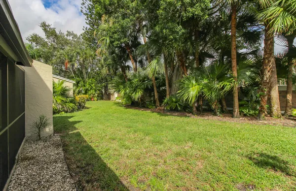 $317,900 | 1679 Southwest Crossing Circle, Palm City, FL 34990