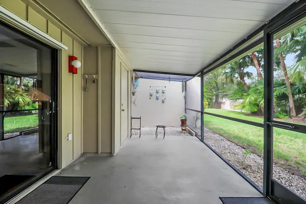 $317,900 | 1679 Southwest Crossing Circle, Palm City, FL 34990
