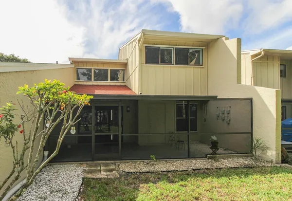 $317,900 | 1679 Southwest Crossing Circle, Palm City, FL 34990