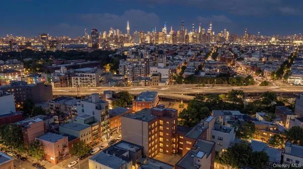 $3,675 | 444 Graham Avenue, Unit 3A | Williamsburg