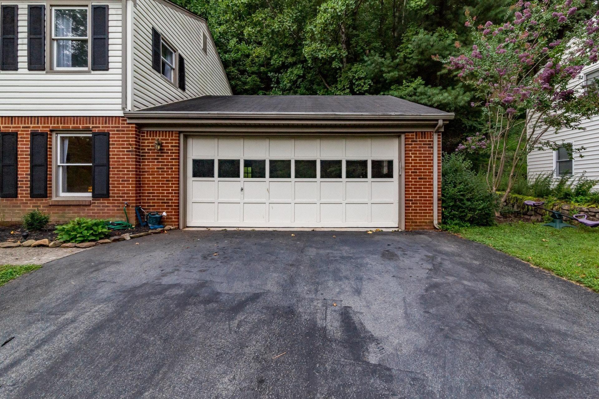 6053 Burnham Road Roanoke, VA 24018 - Photo 33 of 44 033-284671-33-6053 Burnham Dr-0112_67887