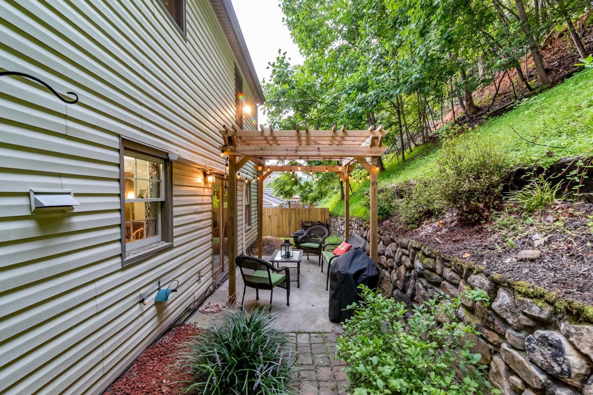 6053 Burnham Road Roanoke, VA 24018 - Photo 38 of 44 038-284671-38-6053 Burnham Dr-0121_67887