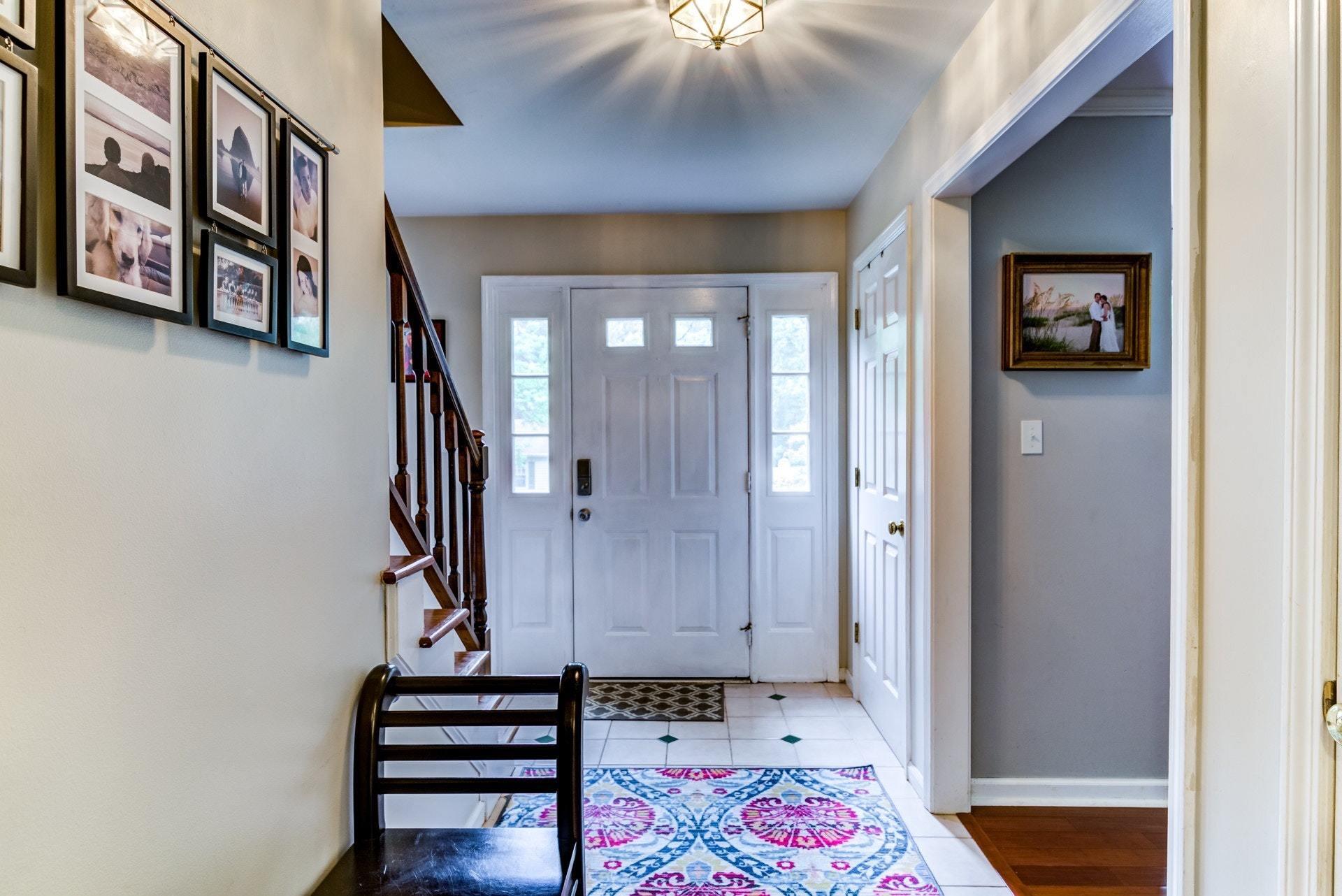 6053 Burnham Road Roanoke, VA 24018 - Photo 7 of 44 023-284671-23-6053 Burnham Dr-6-3_678873