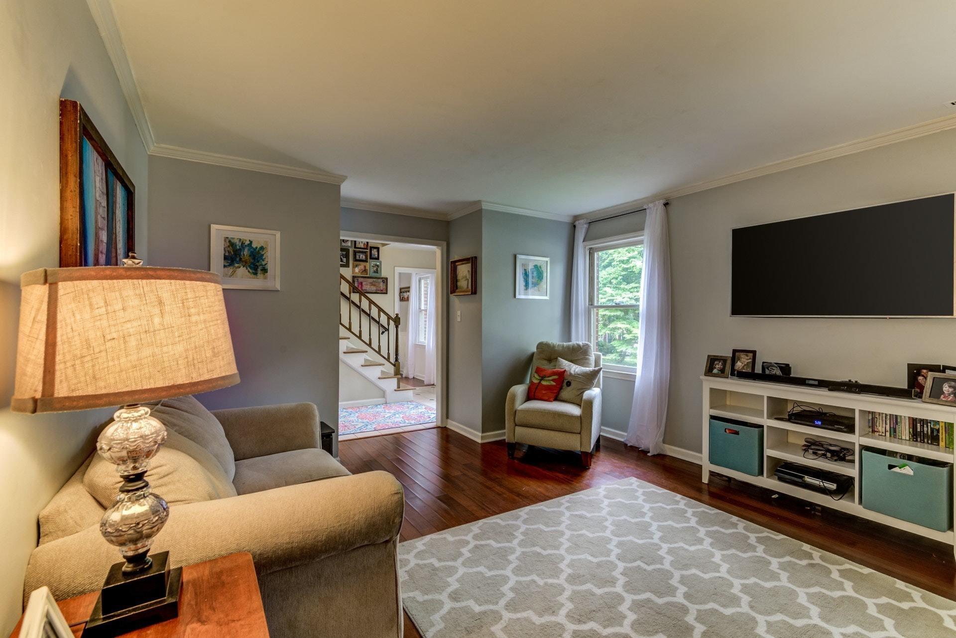 6053 Burnham Road Roanoke, VA 24018 - Photo 9 of 44 007-284671-07-6053 Burnham Dr-2-Edit_678