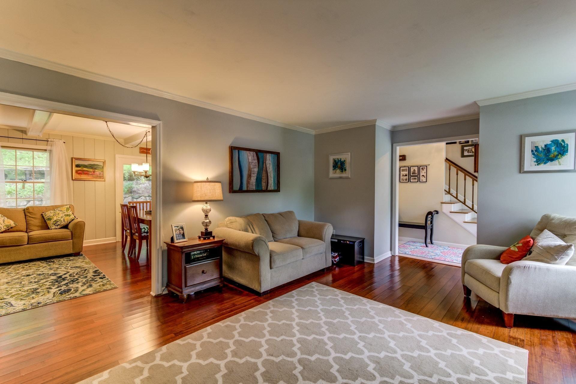 6053 Burnham Road Roanoke, VA 24018 - Photo 10 of 44 008-284671-08-6053 Burnham Dr-5_6788703