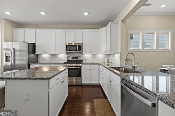$549,900 | 522 Cottonwood Circle, Peachtree City, GA 30269