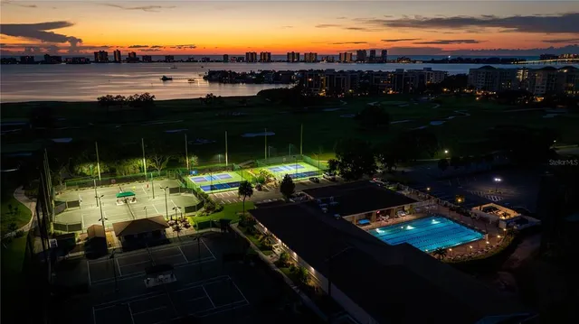 $1,895,000 | 85 Belleview Boulevard, Unit 204, Belleair, FL 33756