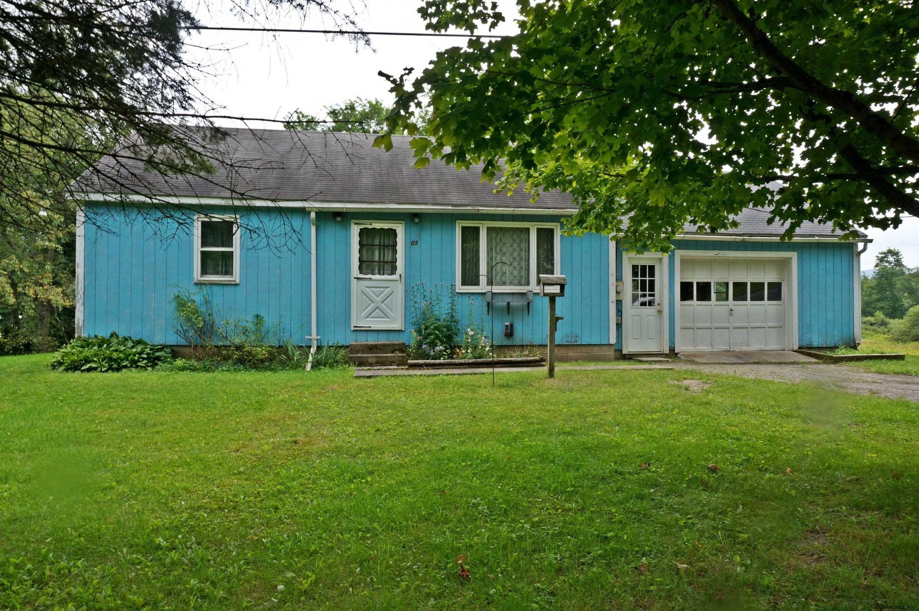 122 Middle Road Salem, NY 12865 - Photo 2 of 46 Photo 2
