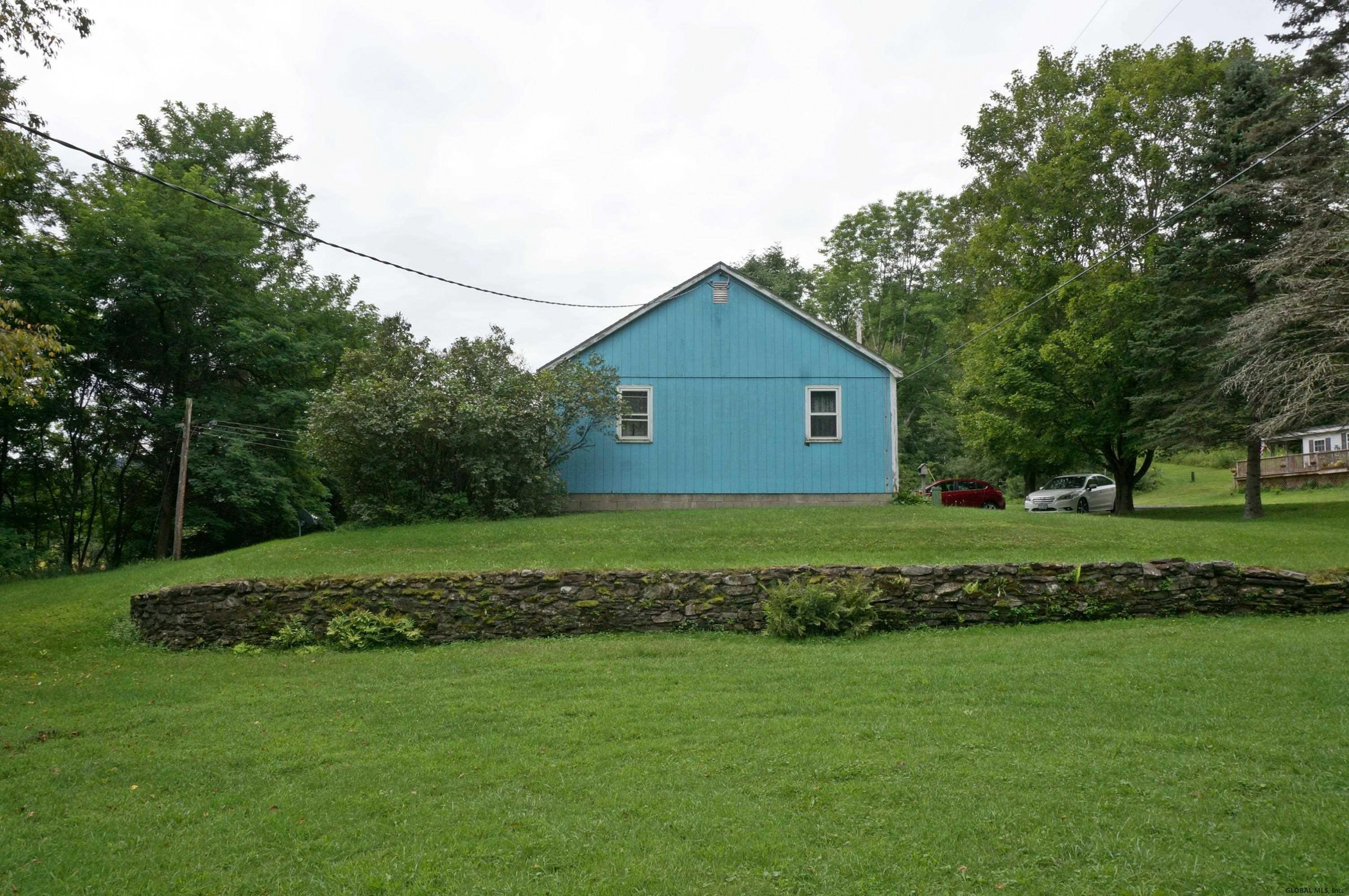 122 Middle Road Salem, NY 12865 - Photo 5 of 46 Photo 5