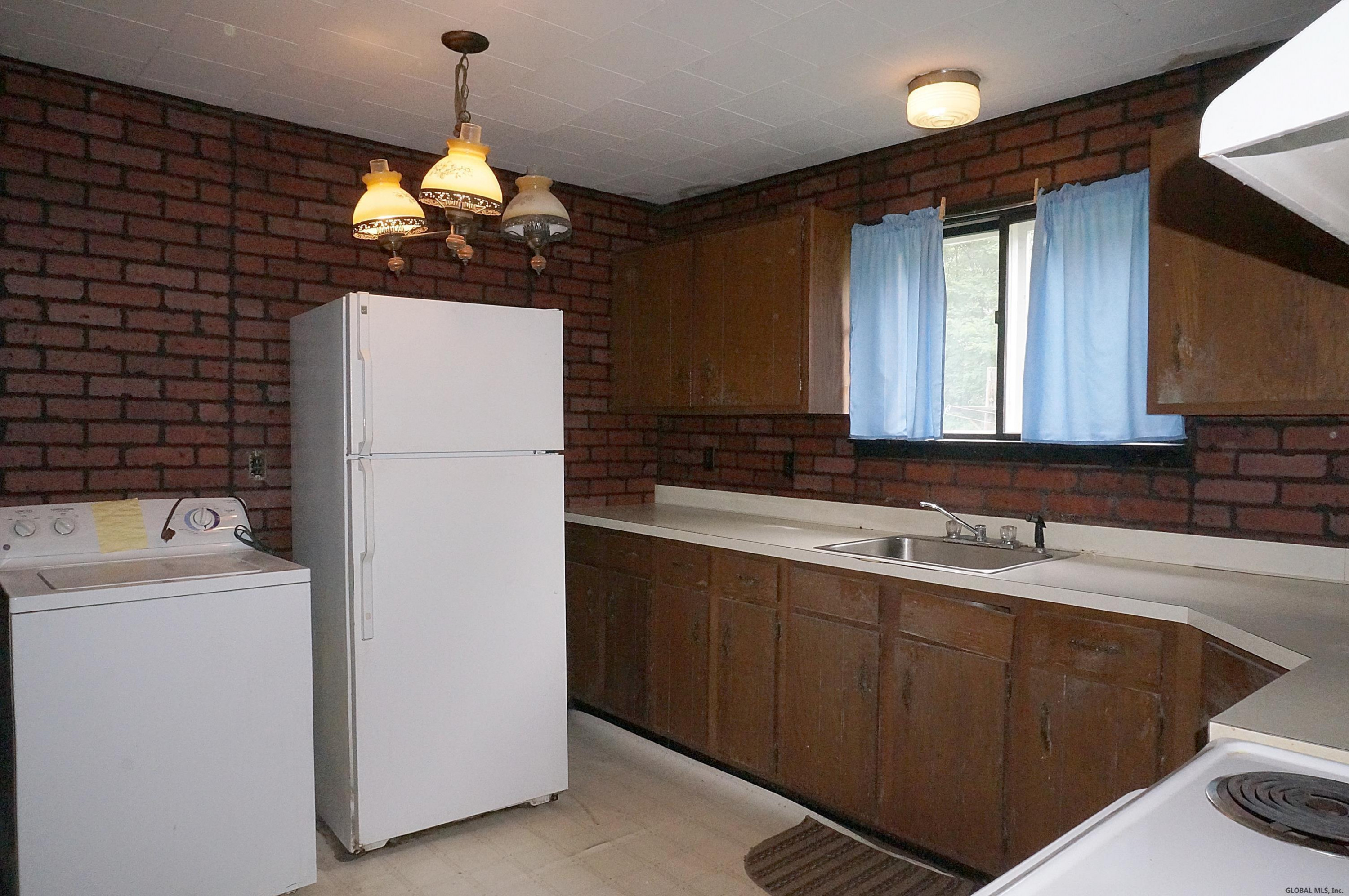 122 Middle Road Salem, NY 12865 - Photo 7 of 46 Photo 7
